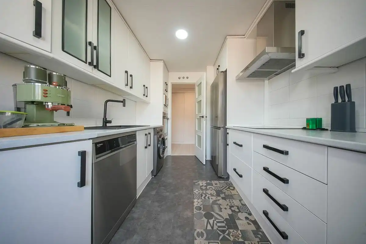 Küche von Wohnung zum Verkauf in Parla mit Klimaanlage, Heizung und Terrasse