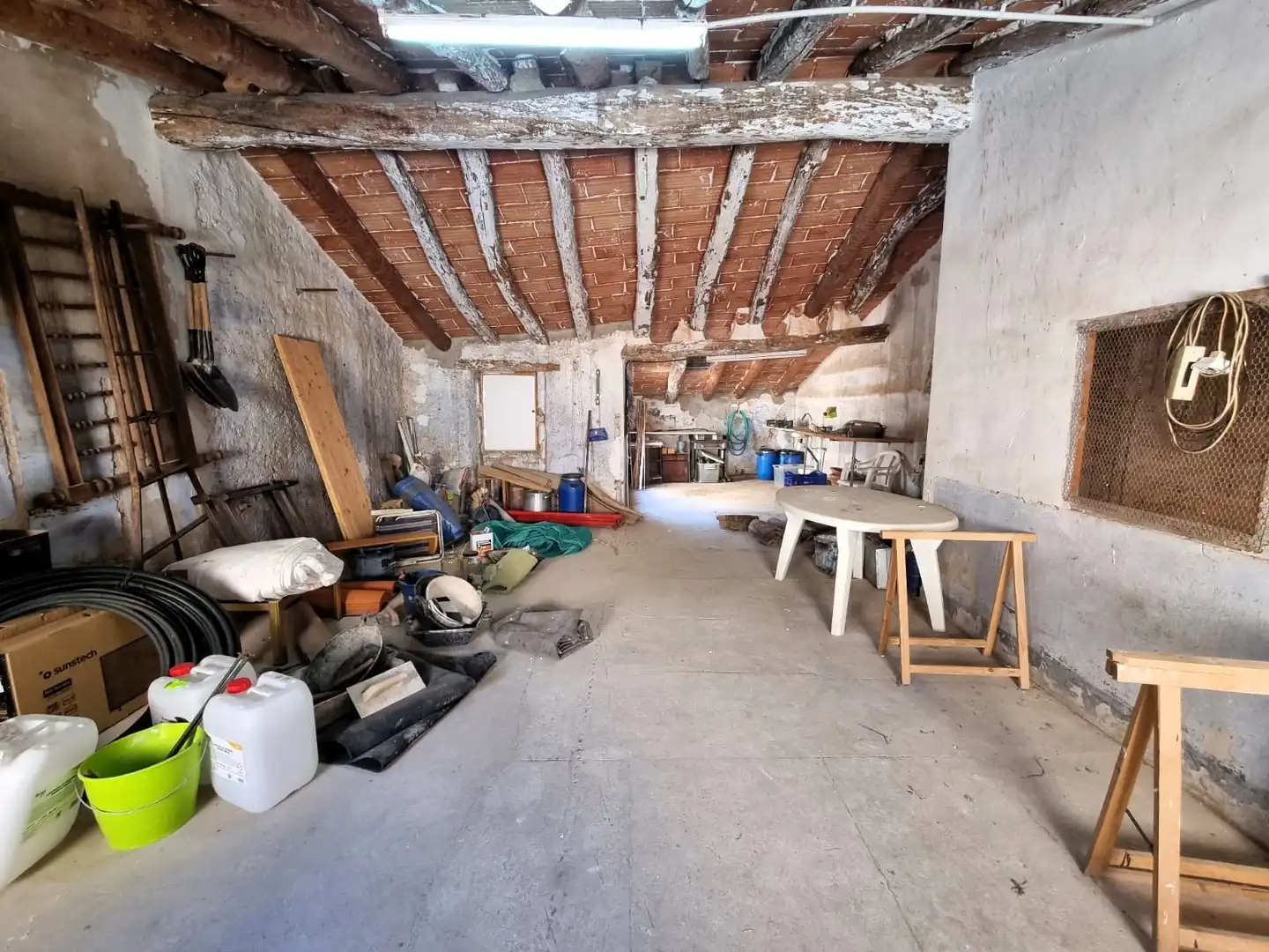 Edificio en venta en Ginestar