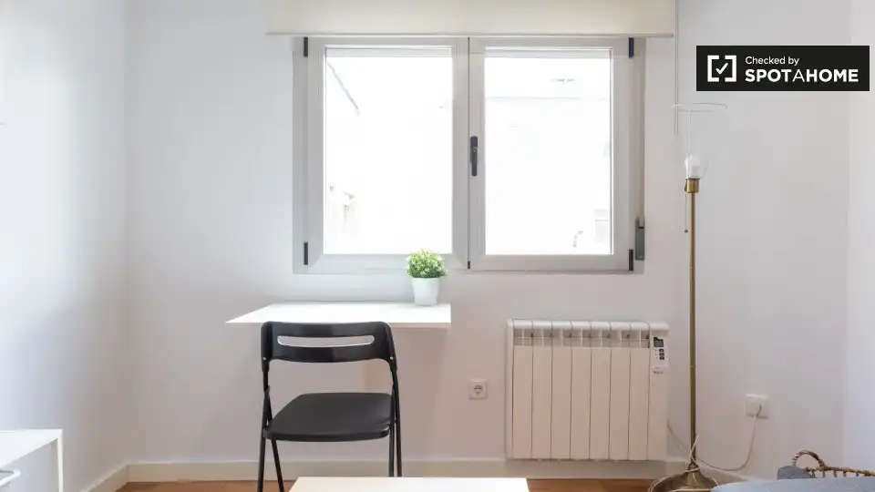 Habitación en Castellana