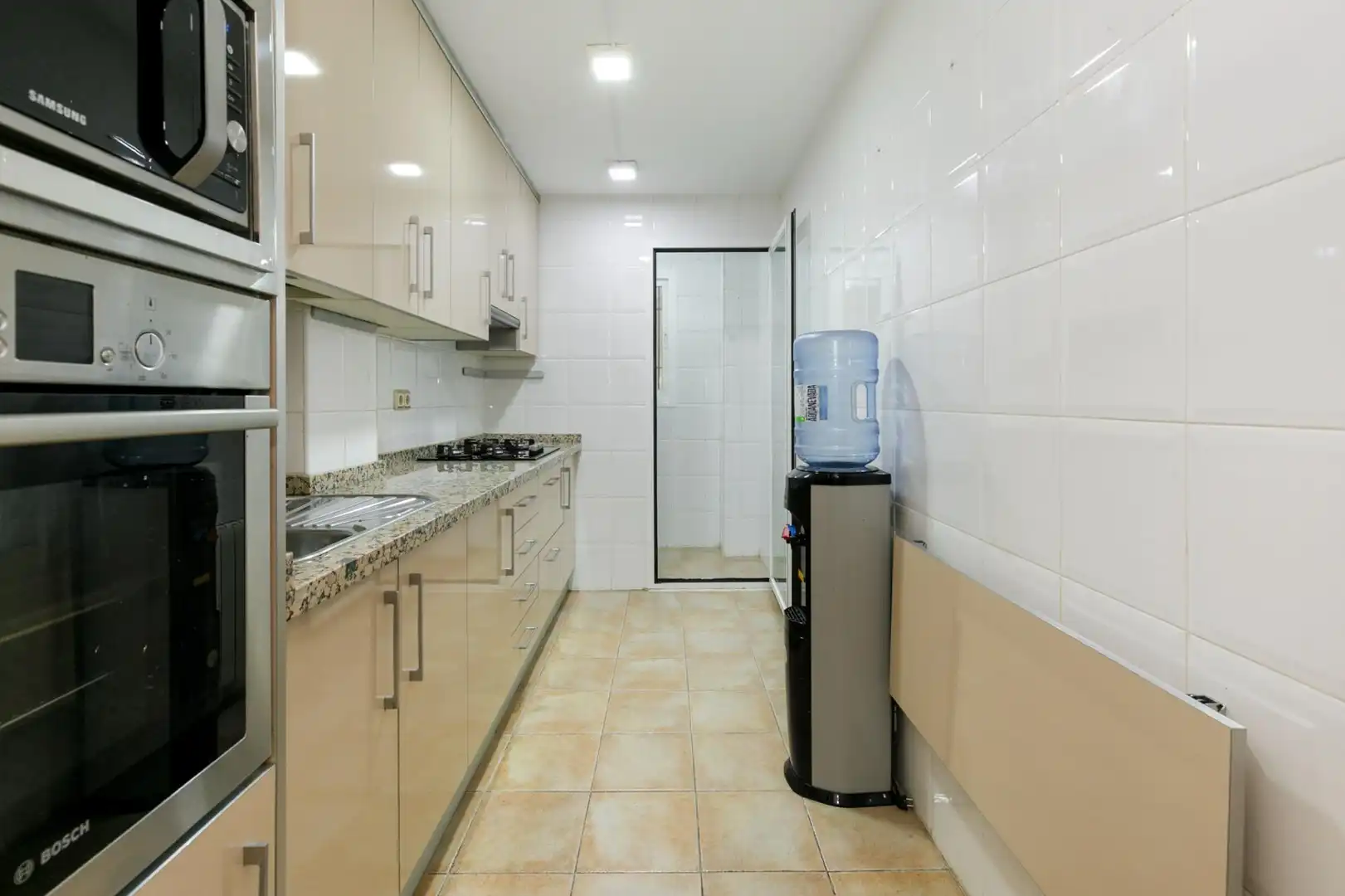 Kitchen of Flat for sale in Armilla  with Air Conditioner, Heating and Storage room