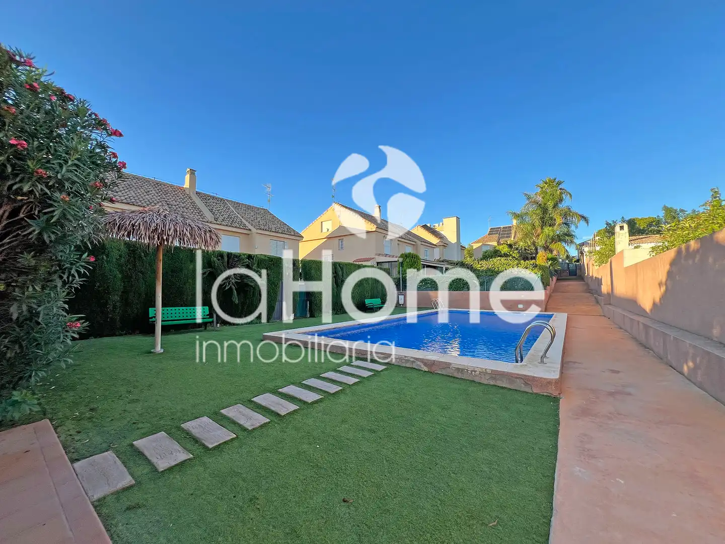 Jardín de Casa adosada en venta en Casas Verdes