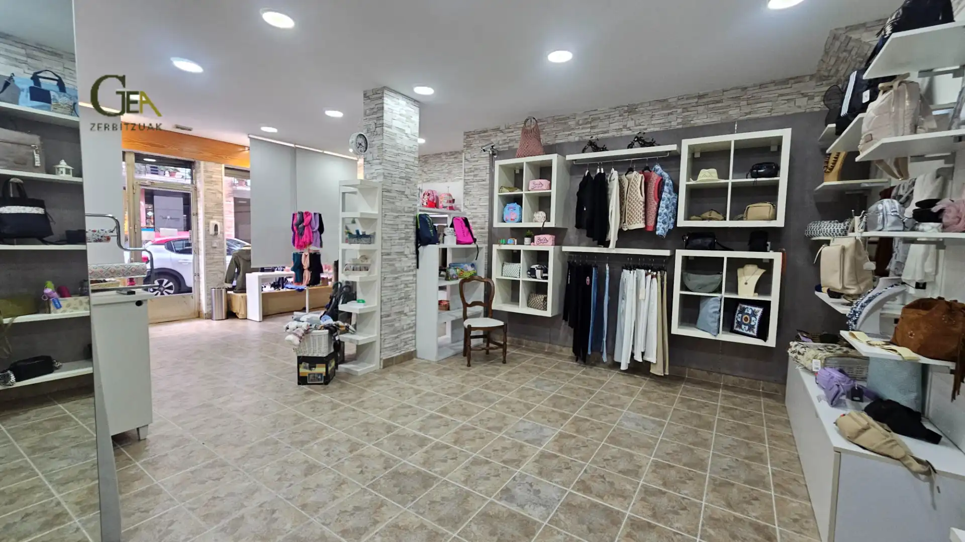 Locale commerciale in vendita a Villabona, imagen 3