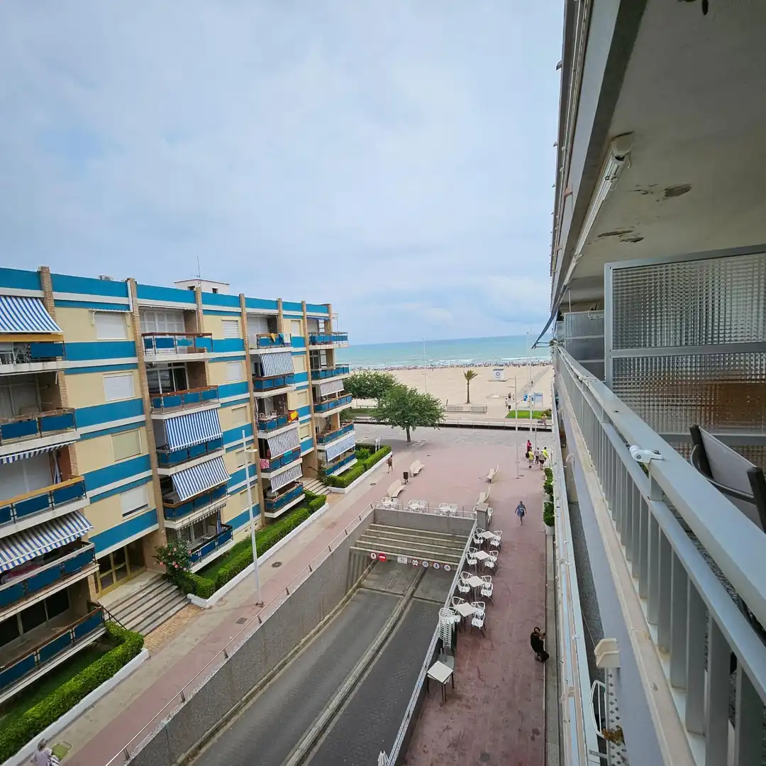 Außenansicht von Wohnung zur Miete in Gandia mit Heizung, Terrasse und Balkon