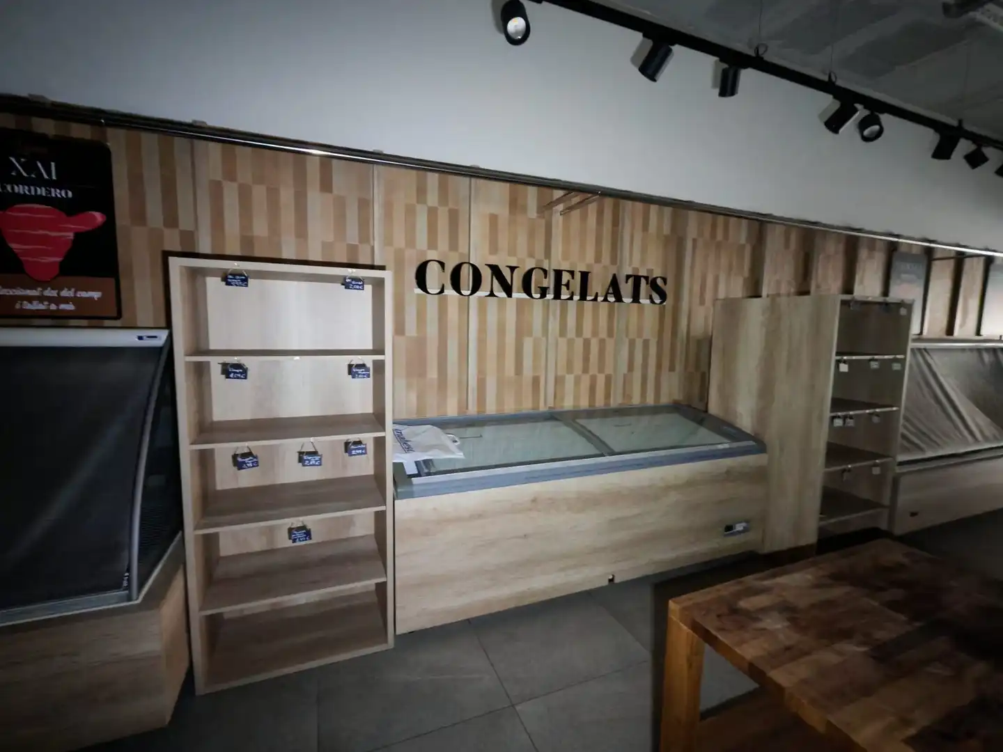 Locale commerciale in cessione a Col.legis Nous, imagen 2