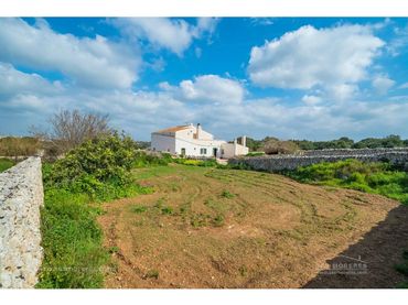 Maison rustique avec jardin à vendre à Sant Lluís - S'Ullestrar - Torret