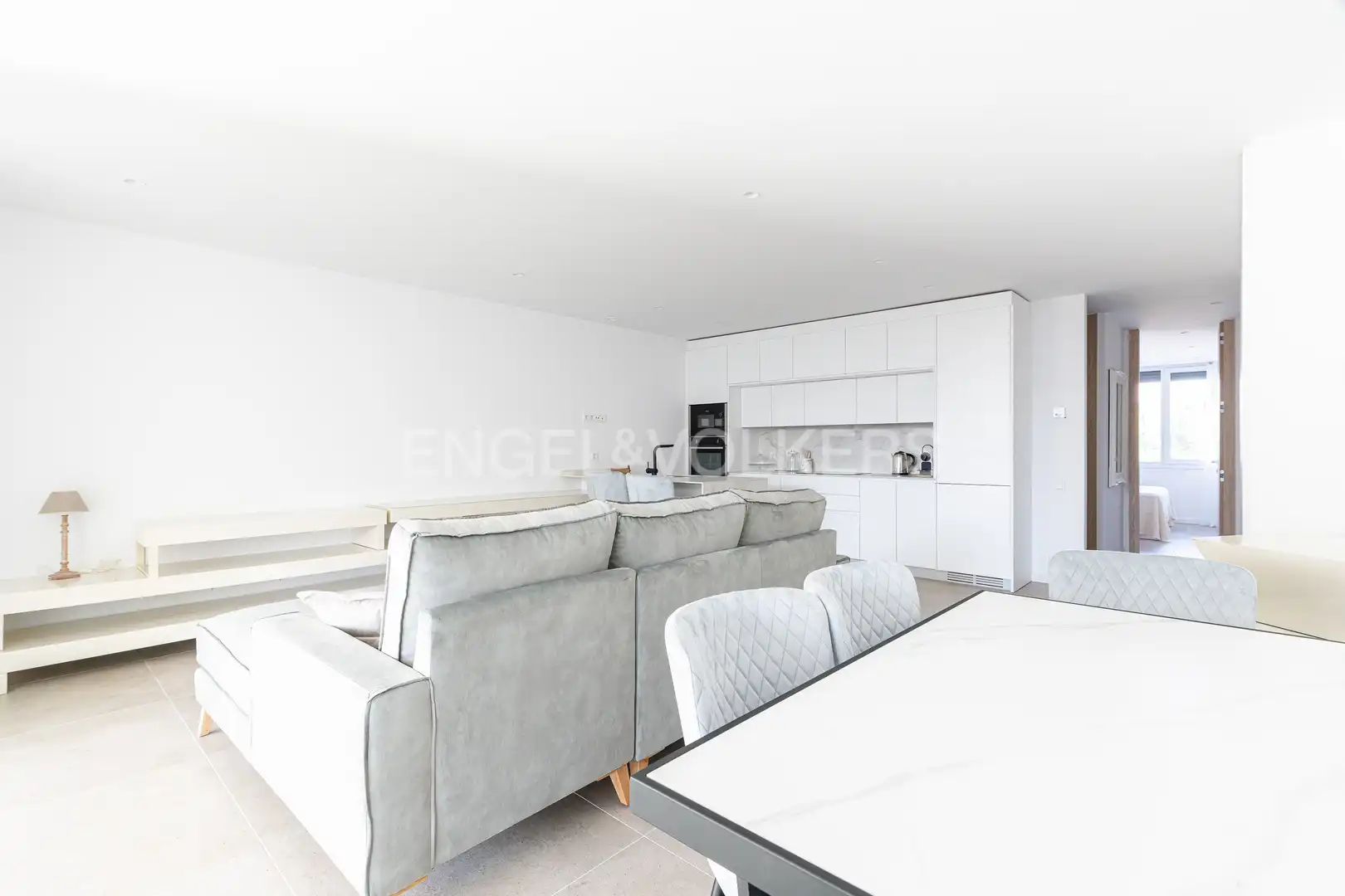 Sala d'estar de Pis de lloguer en Pozuelo de Alarcón amb Aire condicionat, Calefacció i Terrassa