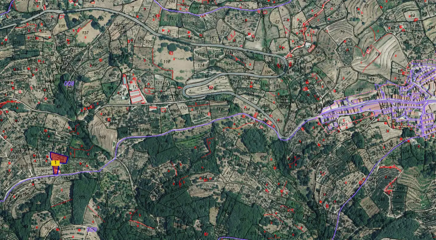 Terreni e lotti in vendita a Casas del Castañar, imagen 23