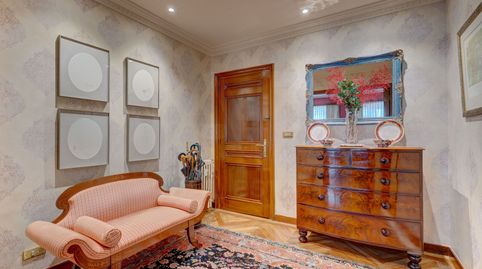 Foto 2 de Piso en venta en Alhóndiga, Bilbao