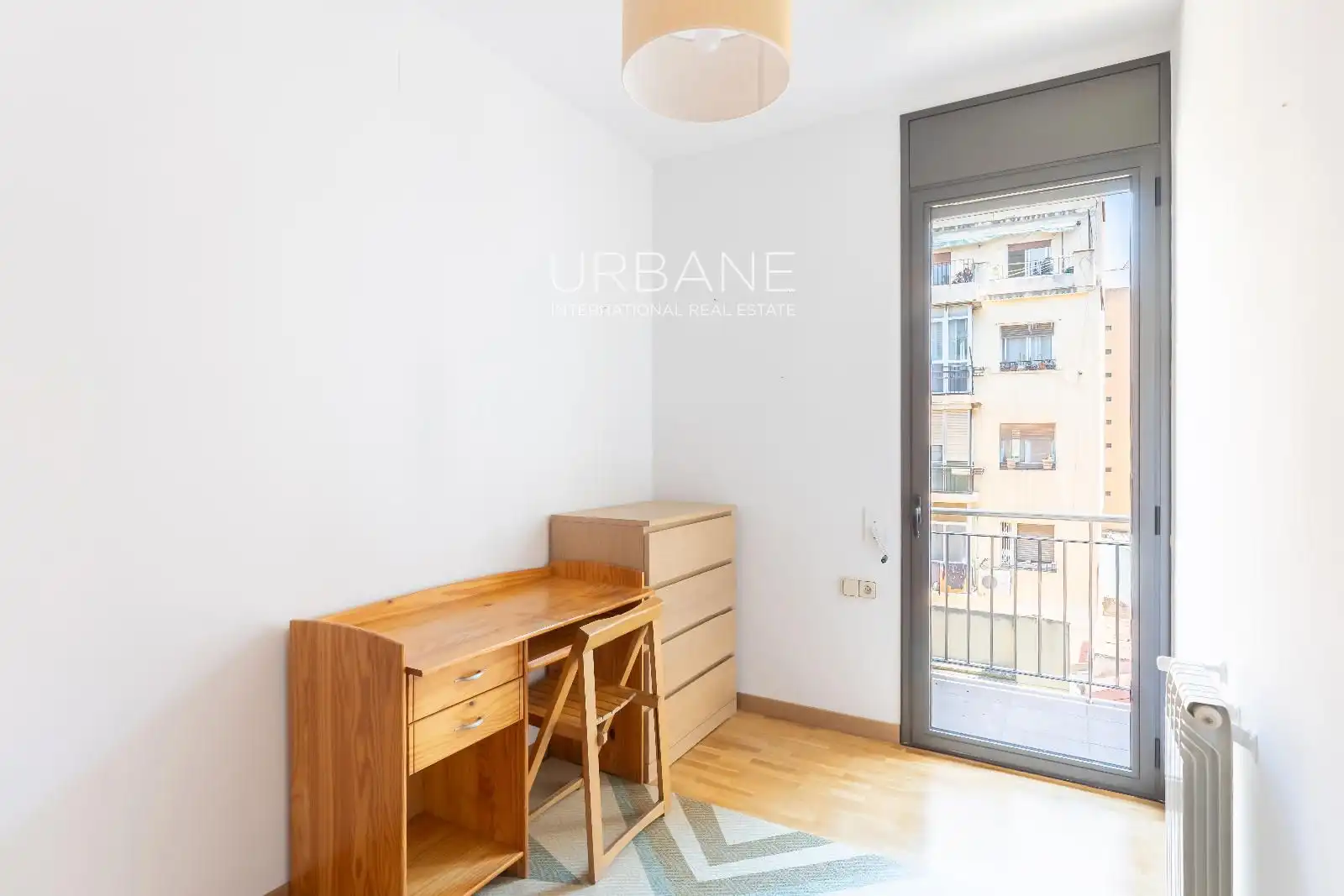 Bedroom of Flat for rent in Barcelona  with Air Conditioner, Terrace and Furnished