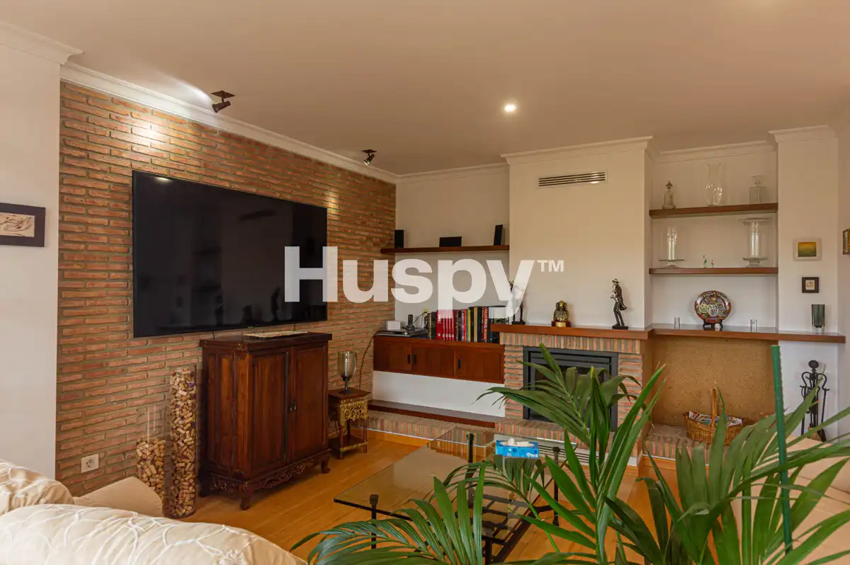 Casa amb terrassa en venda a Godelleta, imagen 3