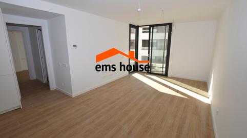 Photo 3 of Flat for sale in Passeig de Josep Mundet, 9