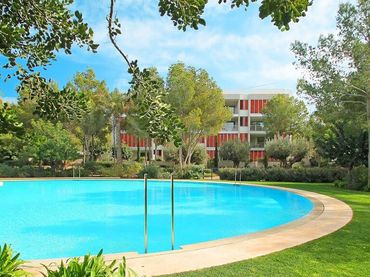 Apartament amb piscina en venda a Portals Nous