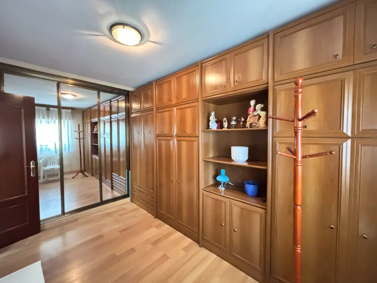 Piso en venta en Madrid con Calefacción, Terraza y Amueblado