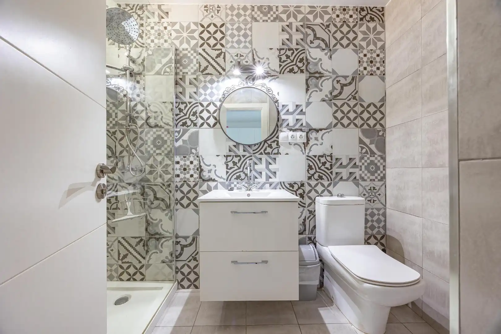 Baño de Estudio en venta en San Bartolomé de Tirajana con Aire acondicionado, Amueblado y Piscina comunitaria