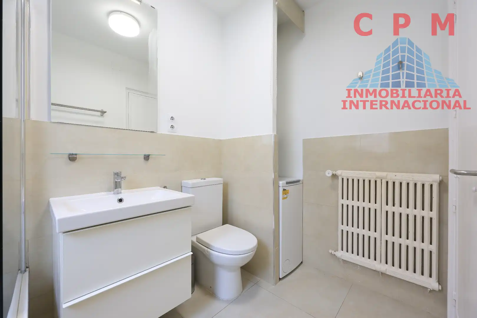 Badezimmer von Wohnung zur Miete in Madrid mit Klimaanlage, Heizung und Parkett