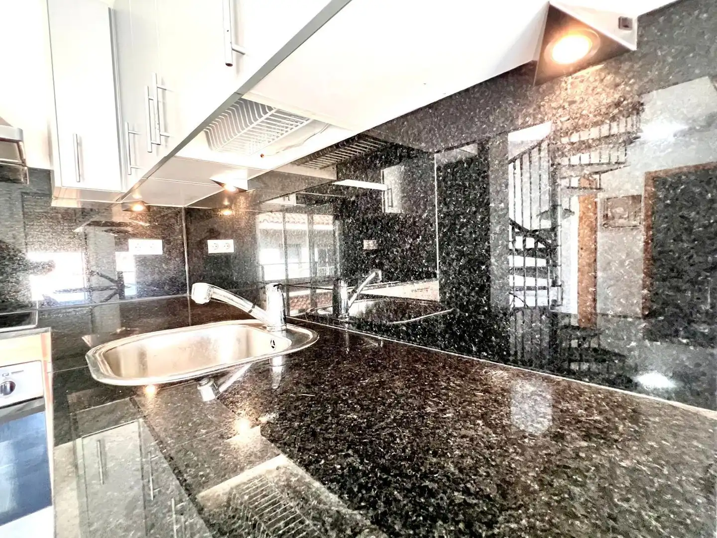 Kitchen of Duplexes for sale in Santa Bàrbara