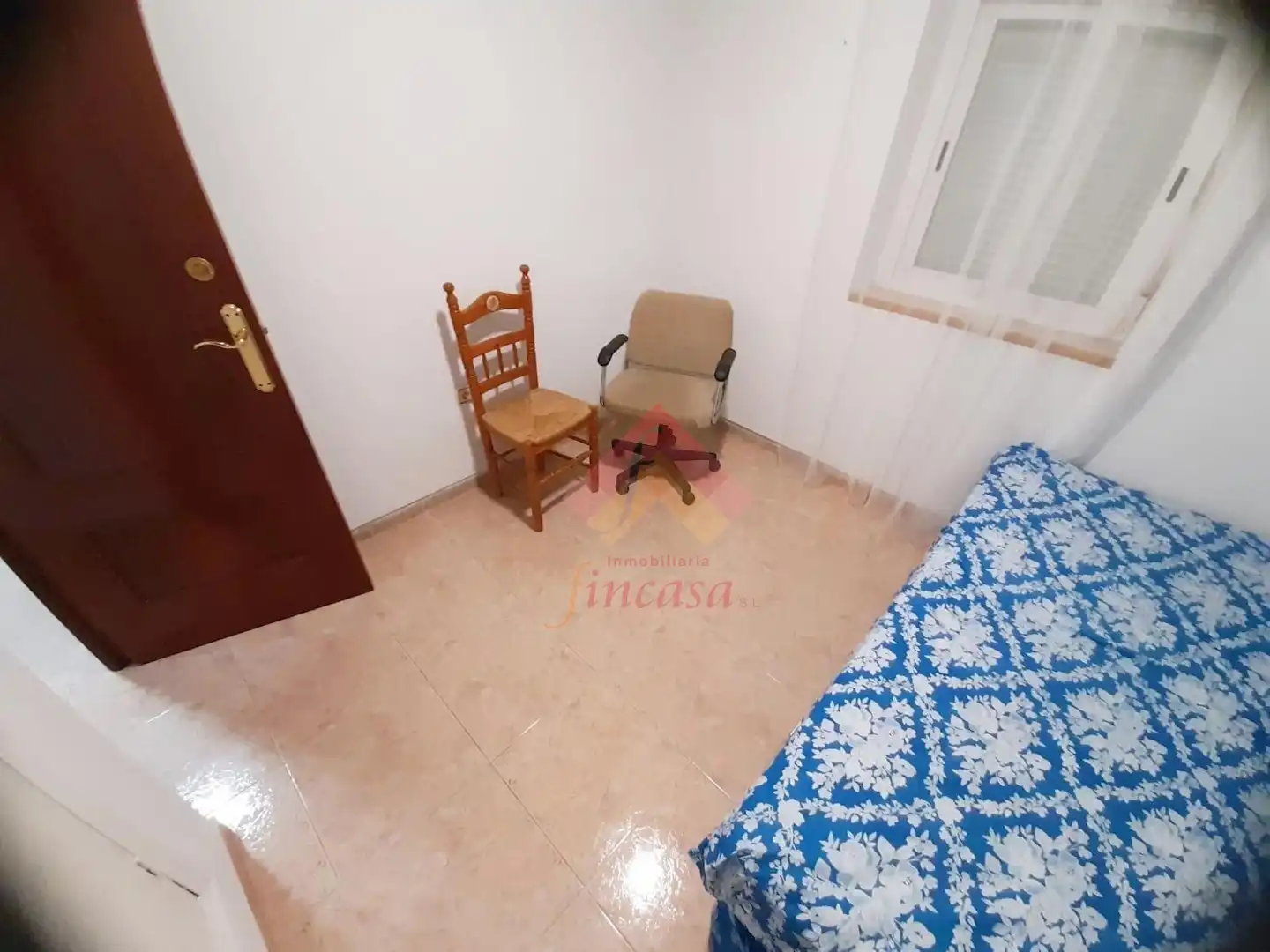 Bedroom of Flat for sale in Ronda  with Furnished