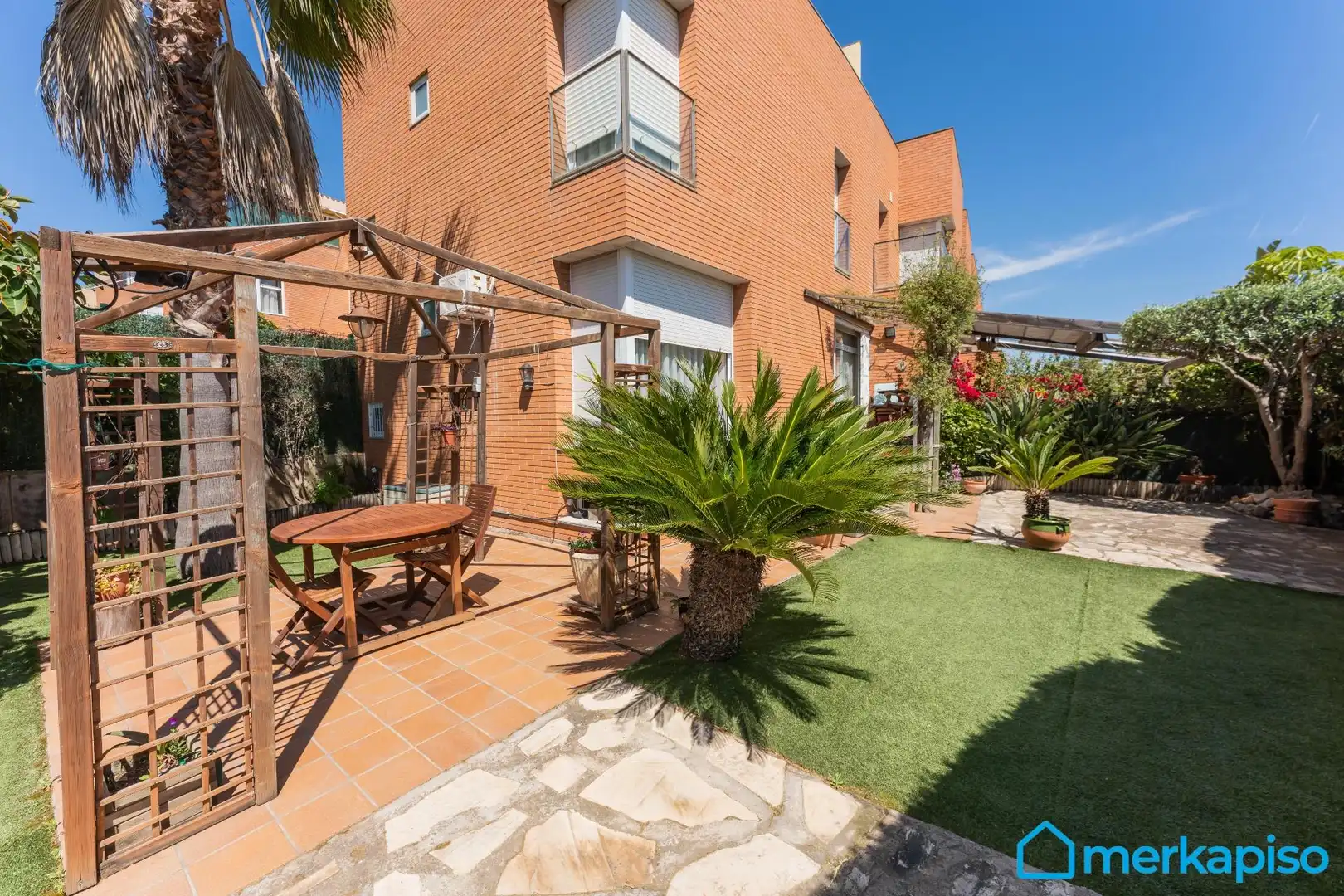 Jardín de Casa adosada en venta en Viladecans con Calefacción, Jardín privado y Terraza