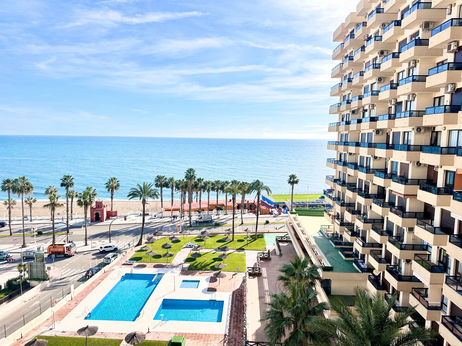 Dormitori de Estudi de lloguer en Benalmádena amb Aire condicionat, Terrassa i Moblat