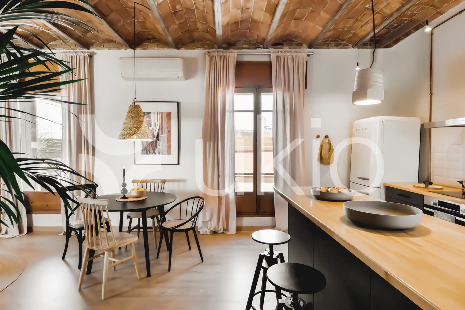 Kitchen of Attic for rent in Barcelona  with Air Conditioner, Heating and Terrace