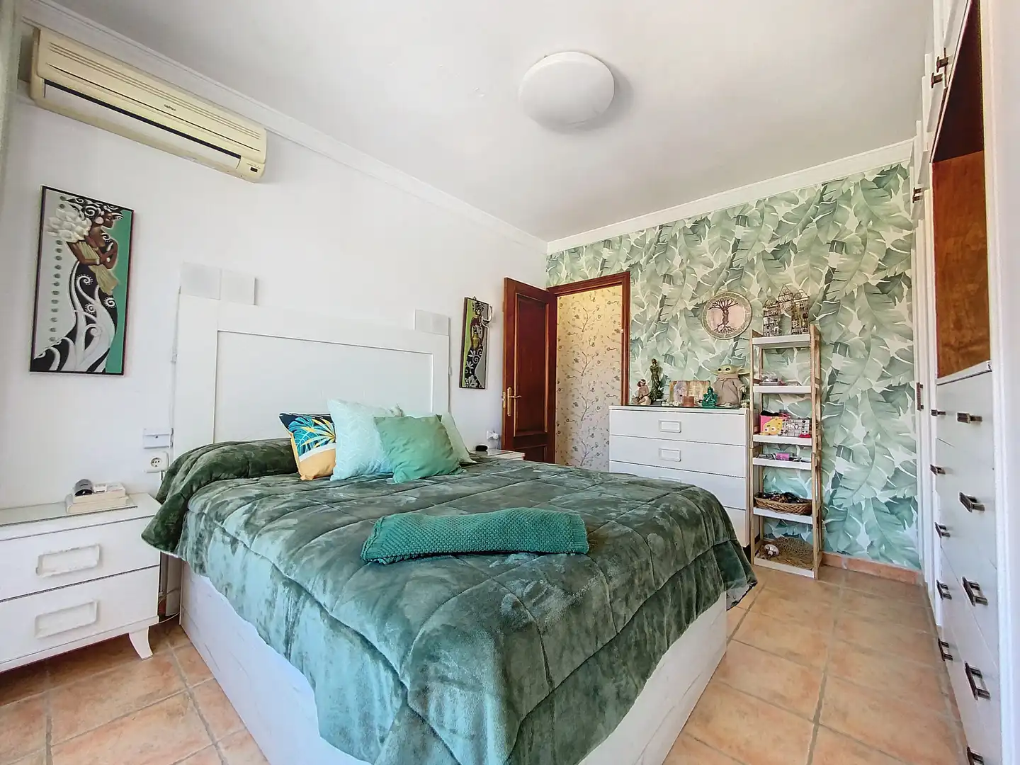 Bedroom of Apartments for sale in Estepona  with Air Conditioner, Terrace and Furnished