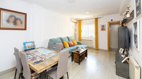 Foto 4 de Casa adosada en venda a Avenida San Marcos, 7b, San Francisco - Chorillo, Las Gabias