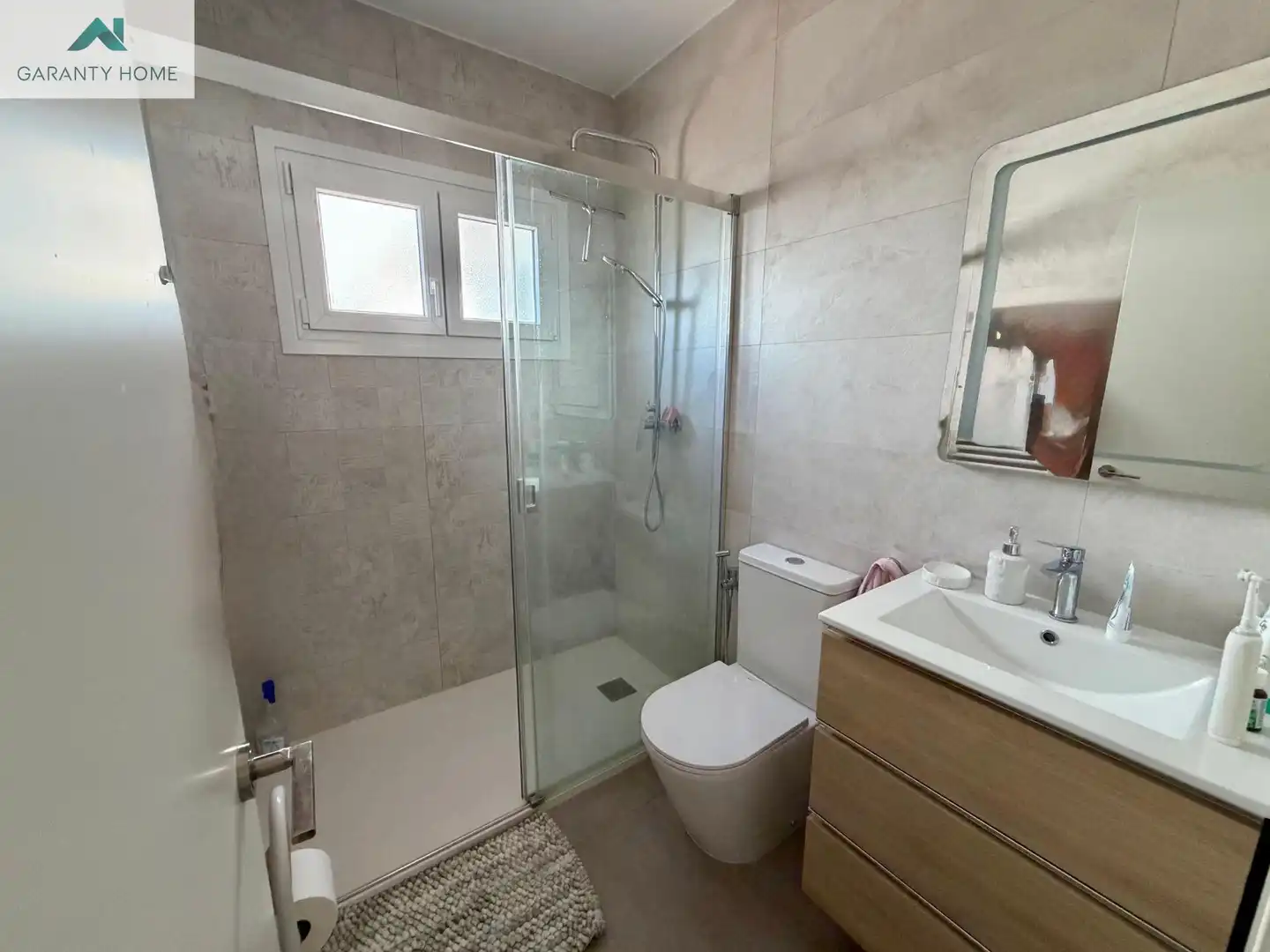 Bany de Casa o xalet en venda en Alcaucín amb Aire condicionat, Jardí privat i Terrassa