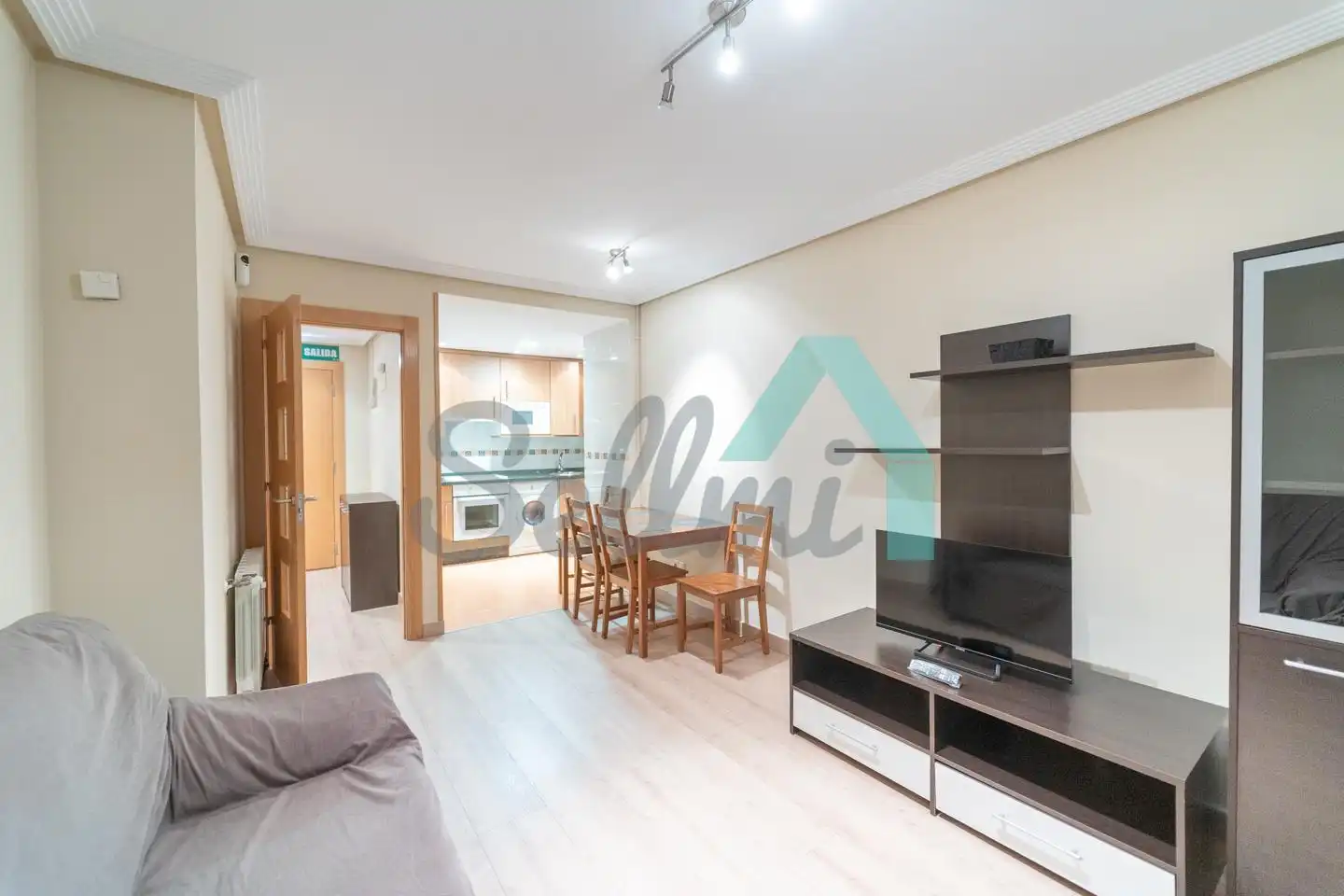 Living room of Flat for rent in San Martín del Rey Aurelio  with Heating, Furnished and Balcony
