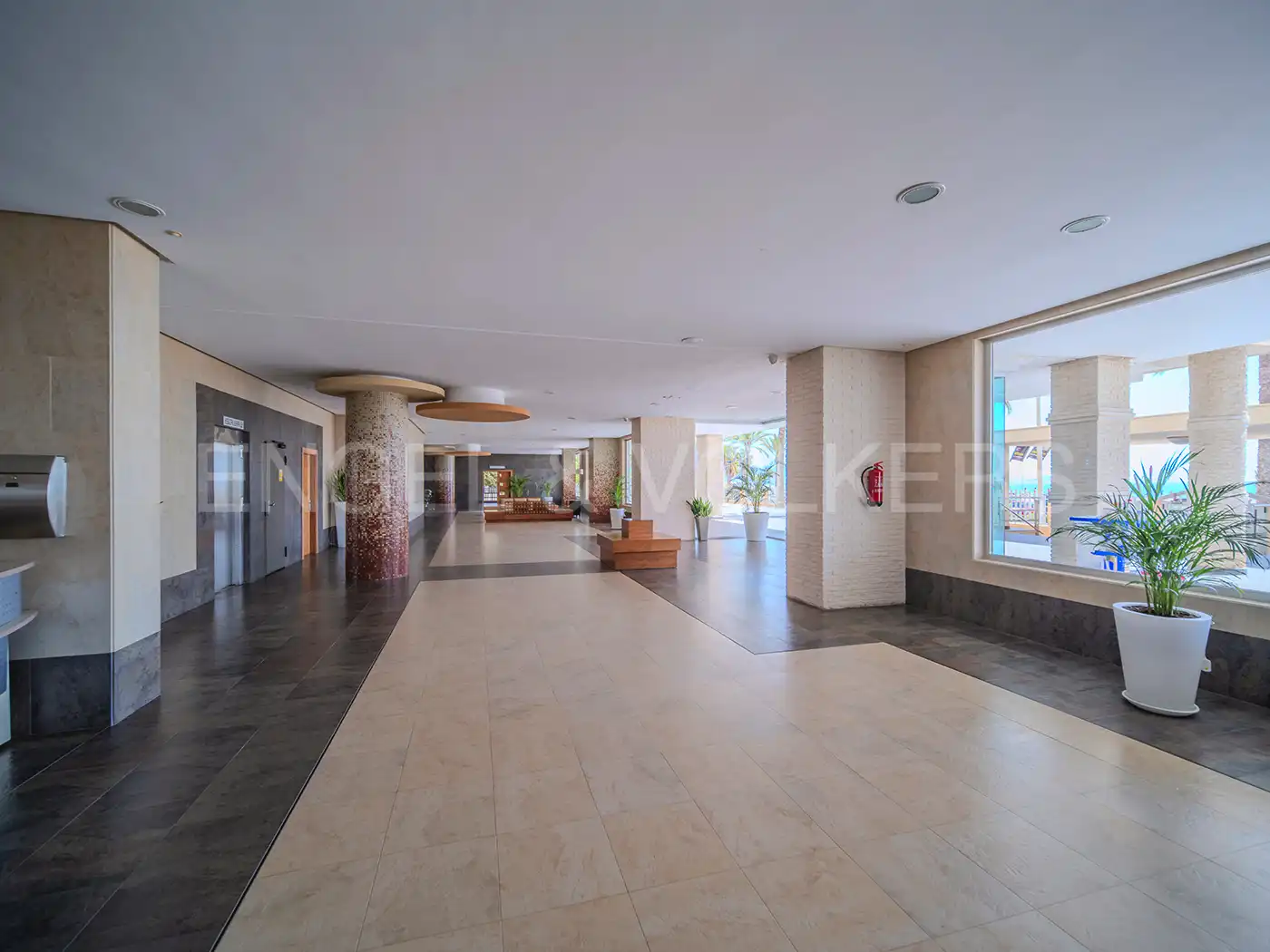 Piso en venta en Alicante / Alacant con Aire acondicionado, Calefacción y Terraza