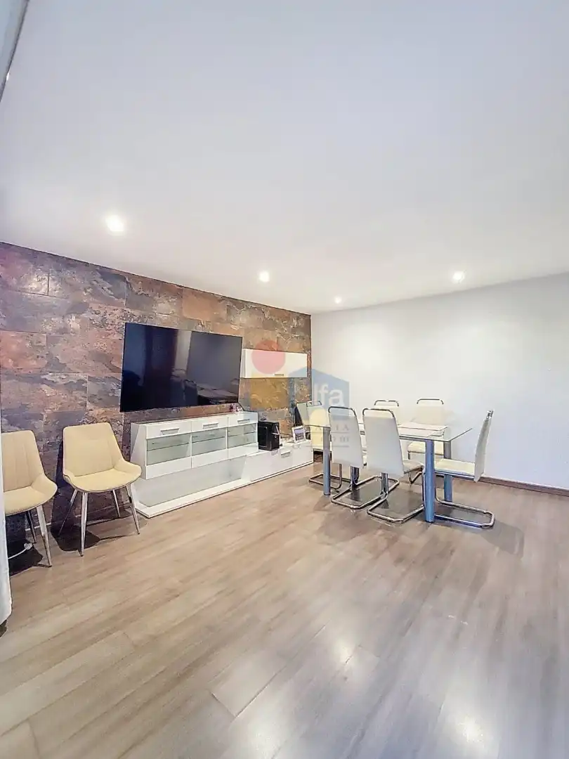 Sala d'estar de Pis en venda en Silla amb Aire condicionat, Moblat i Forn