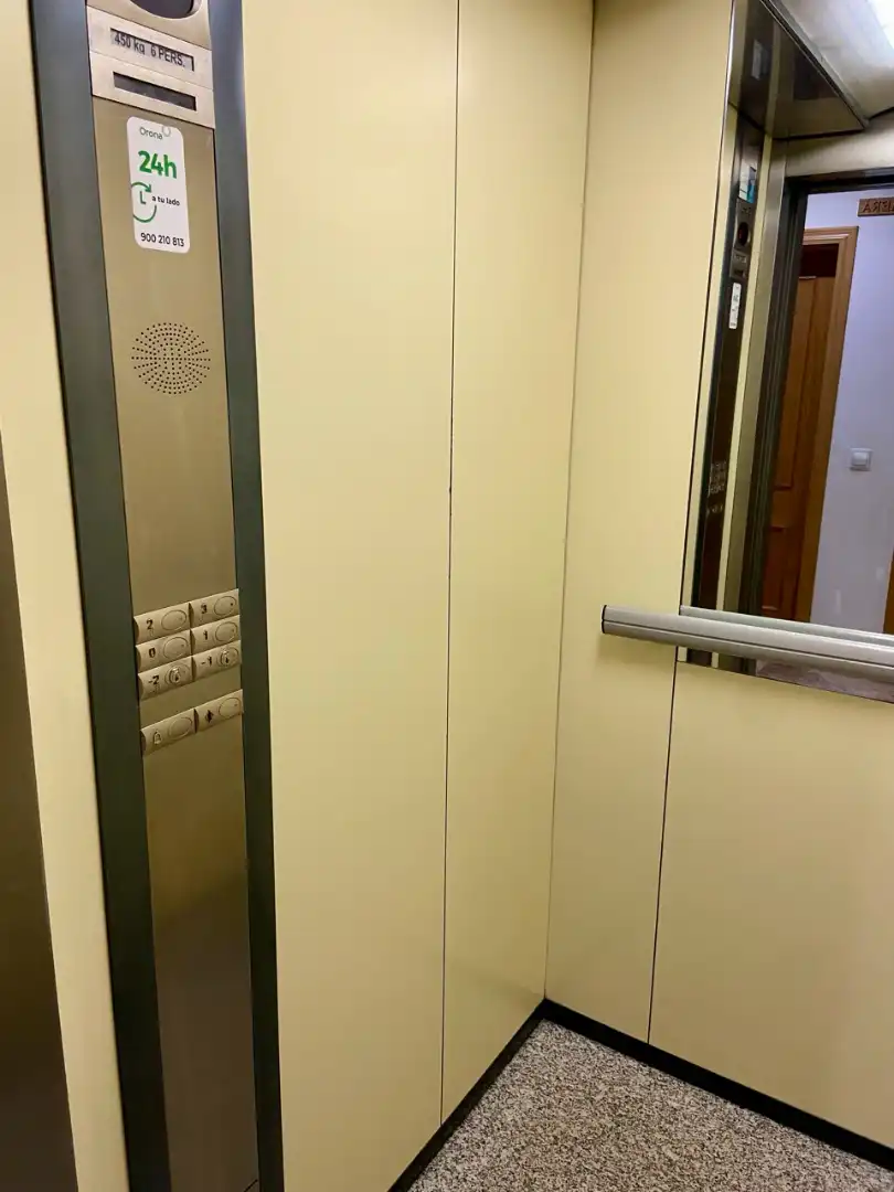 Piso en venta en Ciudad Real con Aire acondicionado, Calefacción y Amueblado