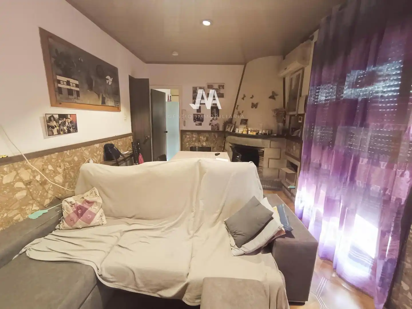Sala d'estar de Casa adosada en venda en Igualada amb Aire condicionat, Calefacció i Terrassa