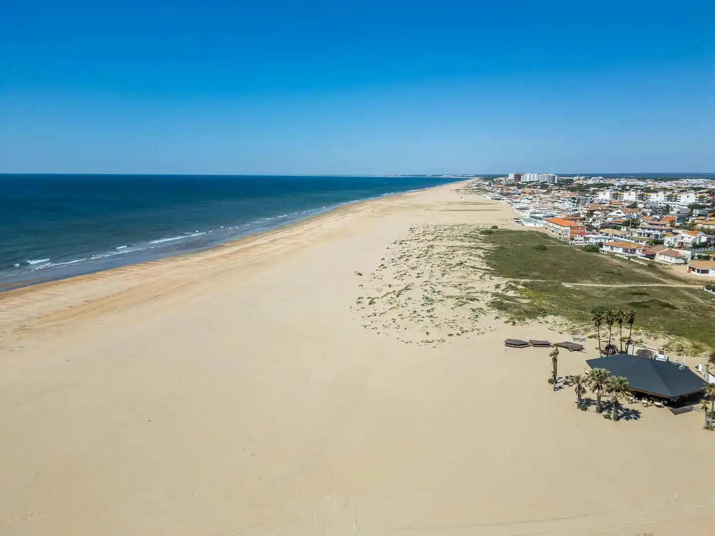 Vista exterior de Casa o chalet en venta en Punta Umbría con Aire acondicionado, Calefacción y Jardín privado