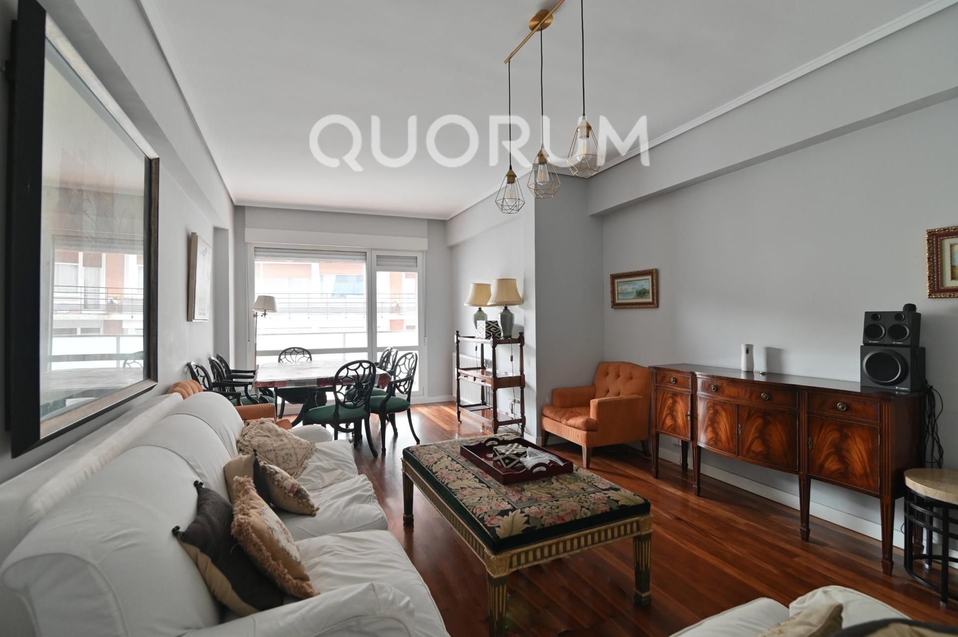 Living room of Flat for sale in Bilbao   with Terrace