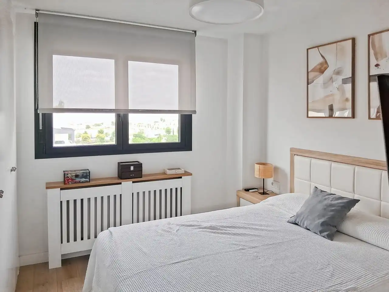 Schlafzimmer von Wohnung zum Verkauf in Madrid mit Klimaanlage, Heizung und Terrasse
