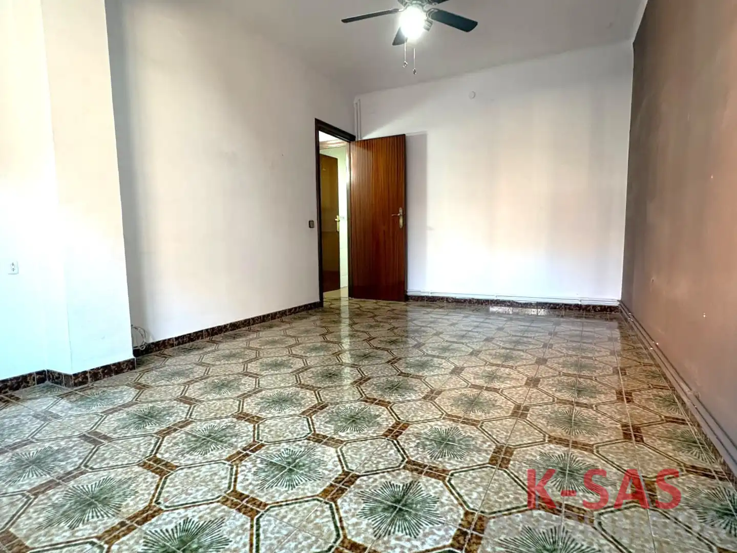 Cocina de Piso en venta en Esplugues de Llobregat con Calefacción y Horno
