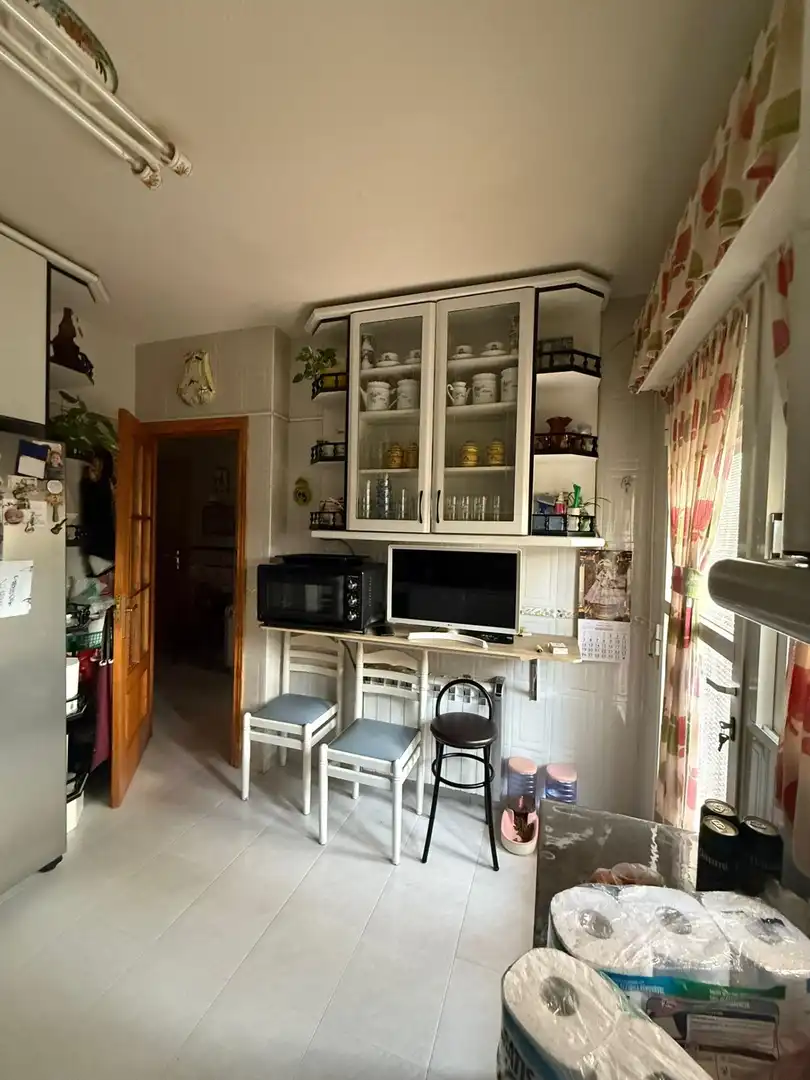 Cocina de Casa o chalet en venta en Añover de Tajo con Aire acondicionado y Jardín privado