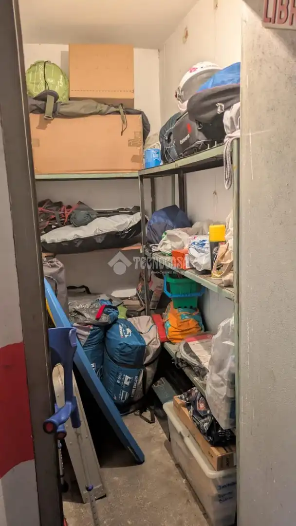 Bedroom of Garage for sale in Zaragoza