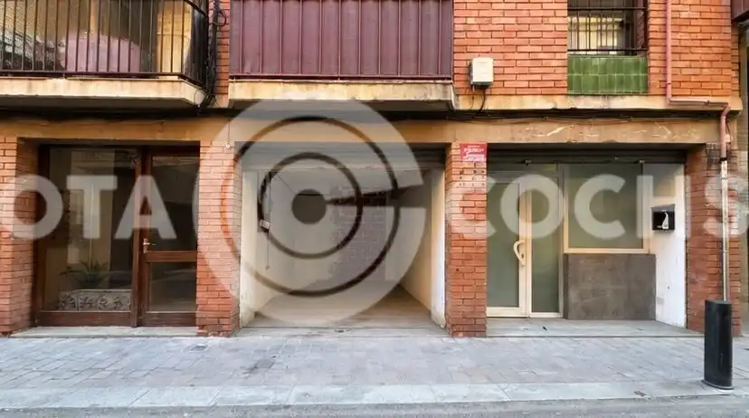 Vista exterior de Local de lloguer en Reus