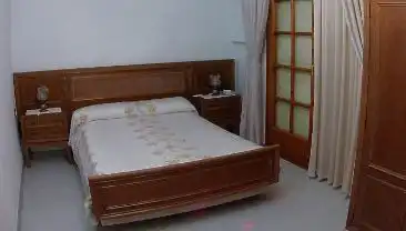 Dormitori de Casa o xalet en venda en Sant Just Desvern amb Aire condicionat, Calefacció i Jardí privat