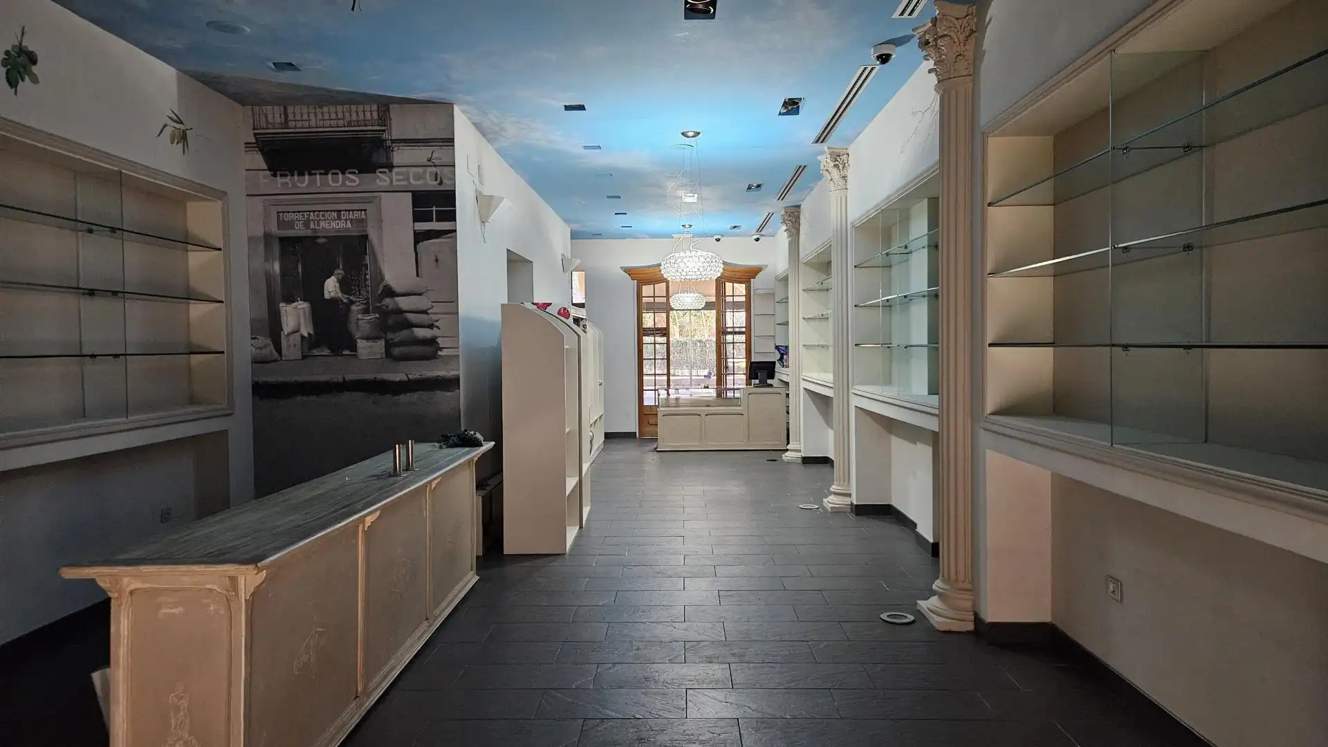 Local comercial de lloguer a Sant Pau