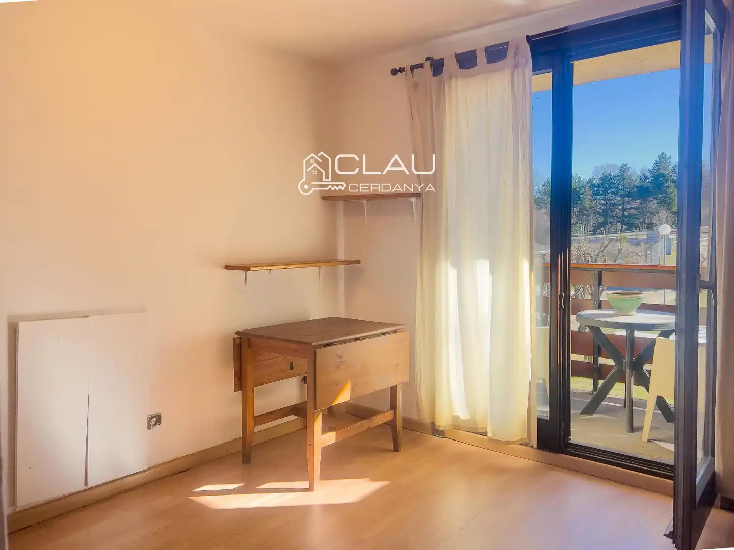 Habitación de Piso en venta en Sainte - Léocadie con Calefacción, Parquet y Terraza