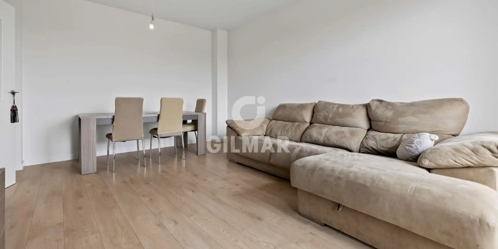 Living room of Flat for sale in Dos Hermanas  with Heating, Storage room and Swimming Pool