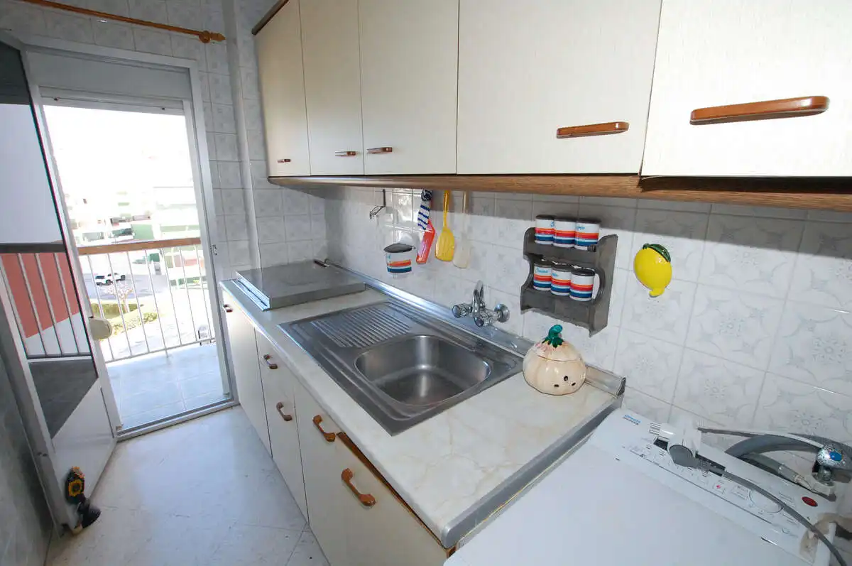 Cuina de Pis en venda en Salobreña amb Terrassa, Moblat i Microones