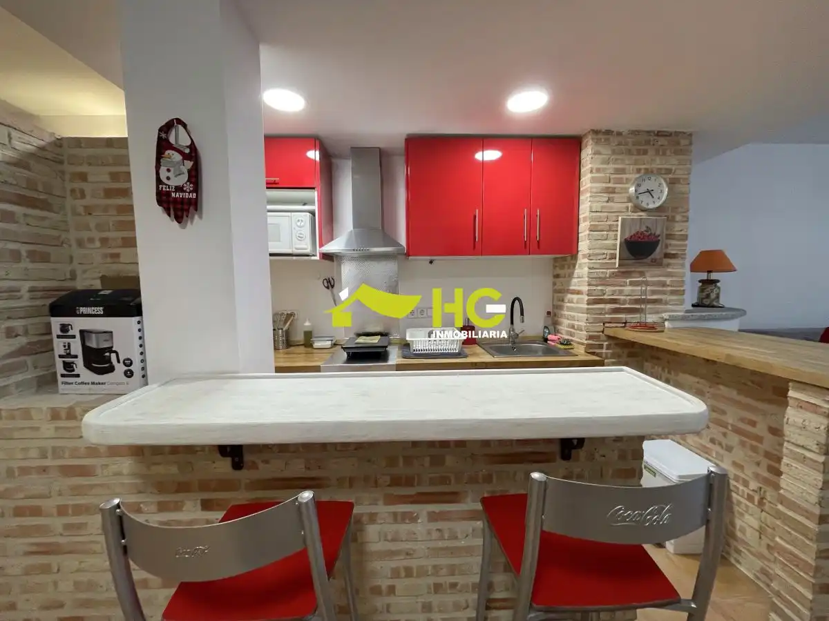Study for rent in El Bosque