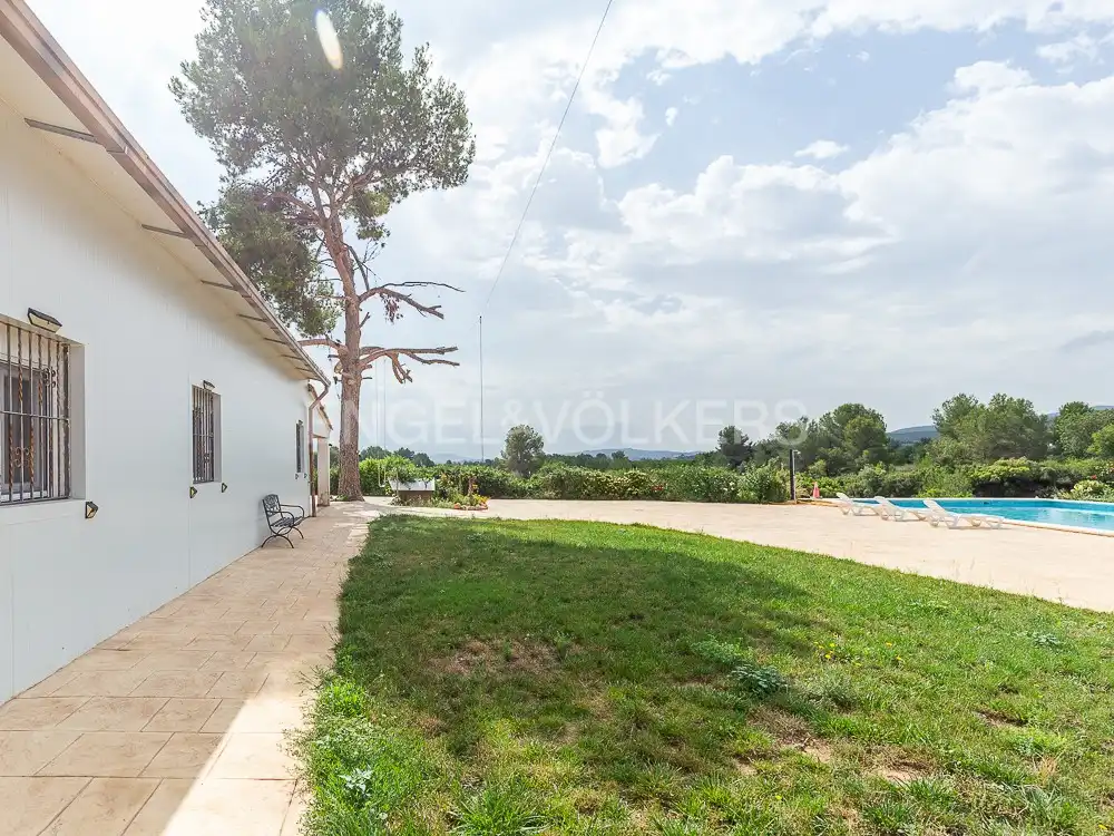 Casa amb piscina en venda a Montroi / Montroy, imagen 27
