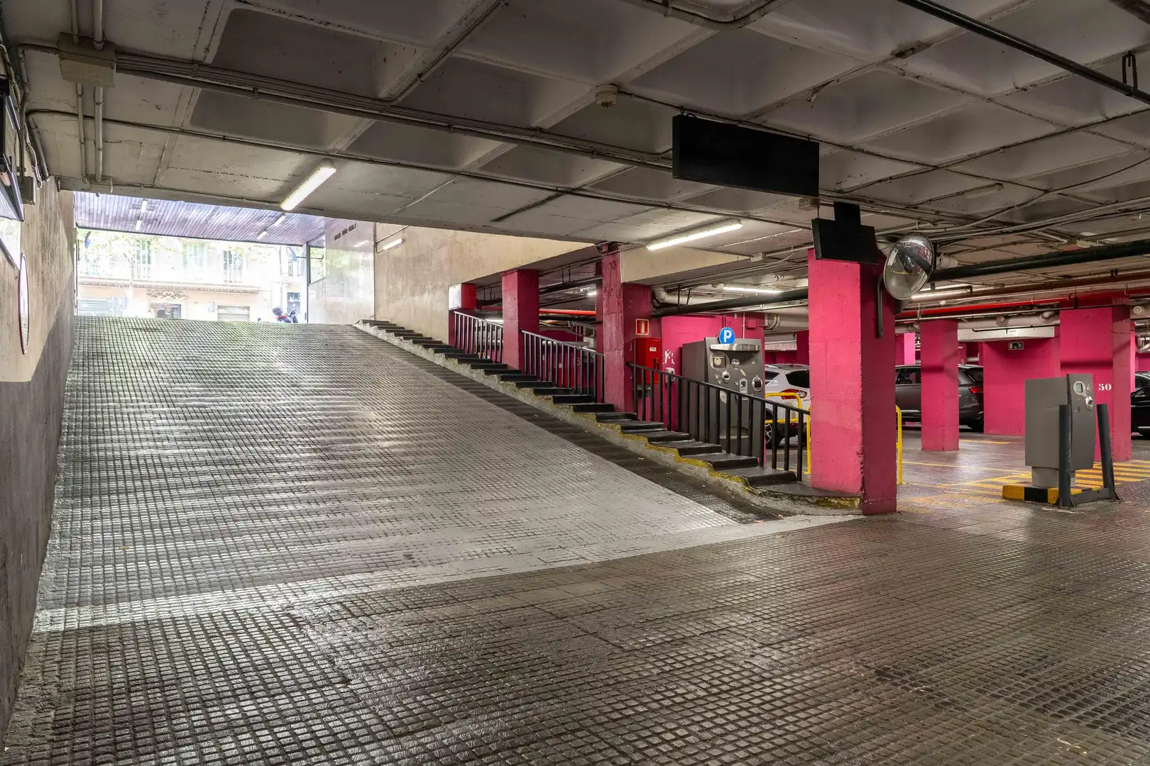 Einzelparkplatz zur Miete in CALLE COMTE URGELL 154, imagen 7