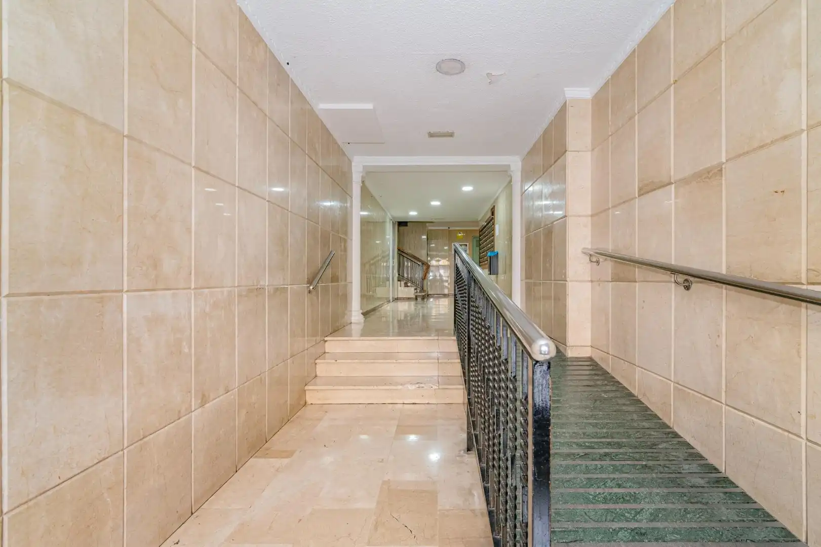 Flat with terrace for sale in Zaidín, imagen 37