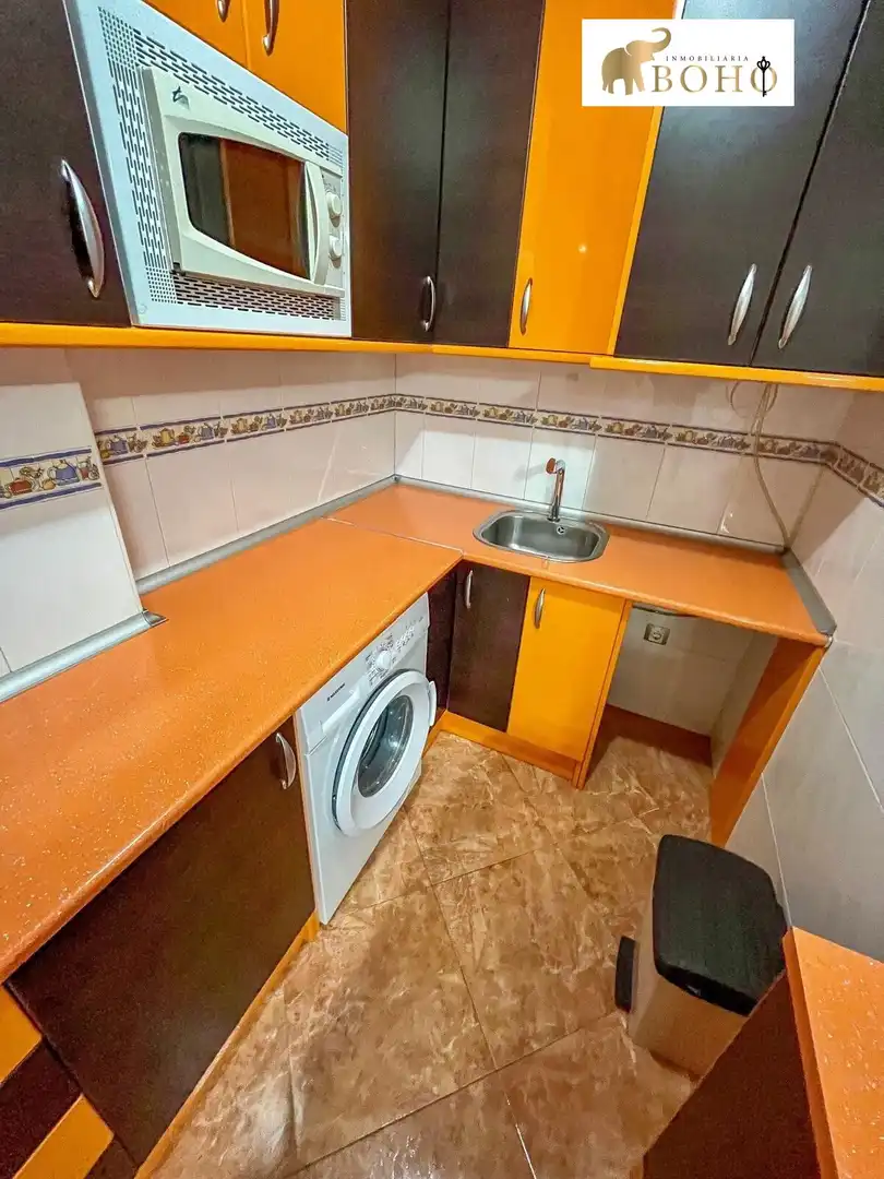 Flat with terrace to rent in Calle CATEDRATICO JOAQUIN RGUEZ 17, imagen 13