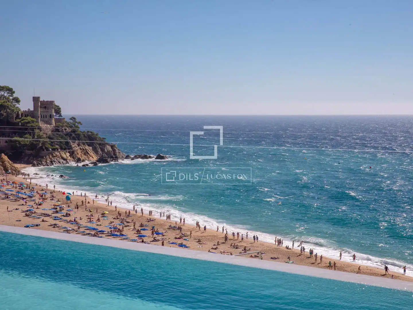 Außenansicht von Wohnung zum Verkauf in Lloret de Mar mit Klimaanlage, Terrasse und Schwimmbad
